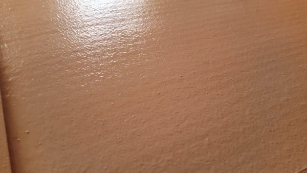 parafatábla festése